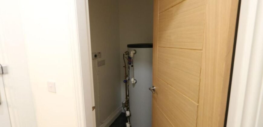 Daisy Bank Road, Victoria Park, M14