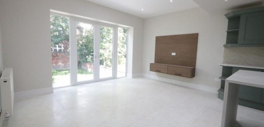 Clarendon Road West, Chorlton, Manchester, M21