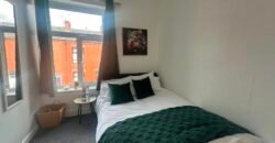 County Street, Oldham, OL8