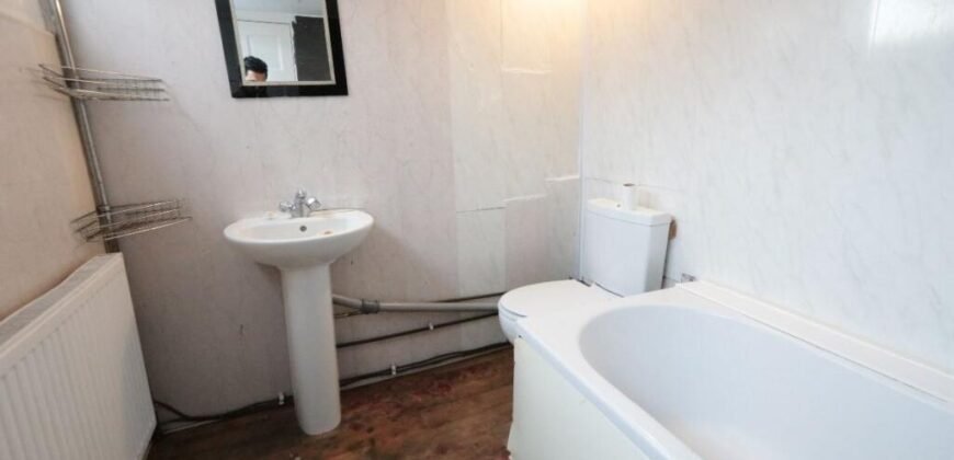 Shrewsbury Court, Manchester, M16