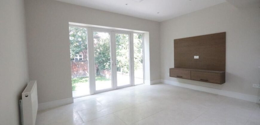 Clarendon Road West, Chorlton, Manchester, M21