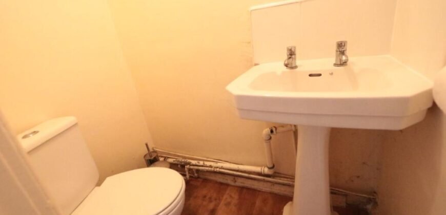 Shrewsbury Court, Manchester, M16