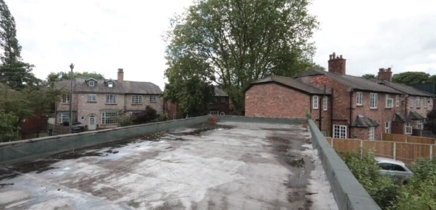 Barlow Moor Road, Chorlton, Manchester, M21
