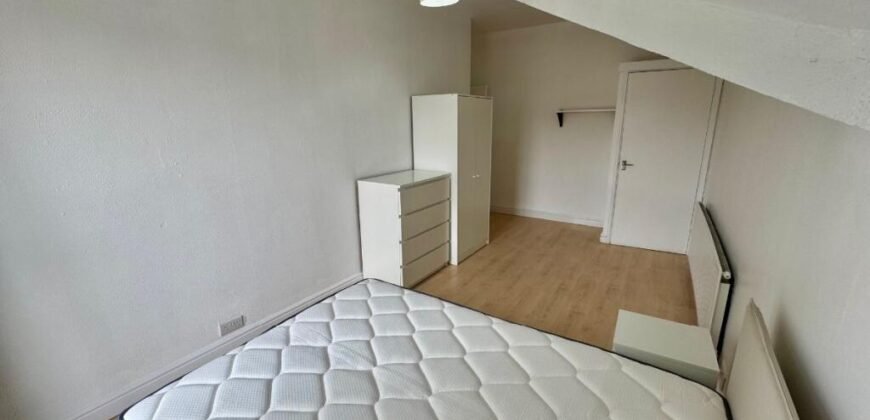 Burton Road, Didsbury, M20