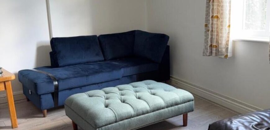 Moss Lane West, Manchester, M15