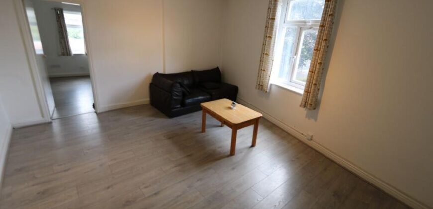 Moss Lane West, Manchester, M15