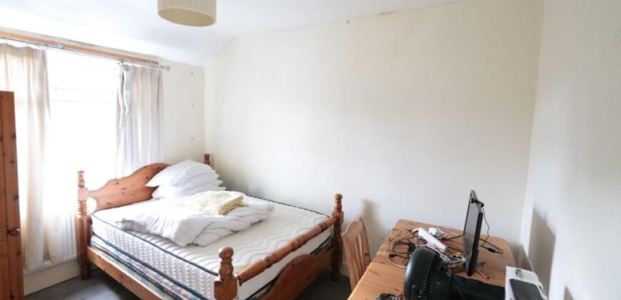 School Grove, Withington, Manchester, M20