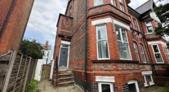 18 Grosvenor Road, Manchester, M16