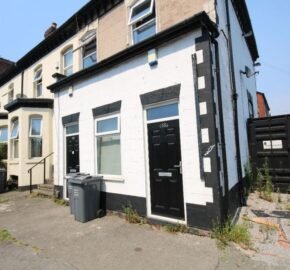 155 Mauldeth Rd Manchester M14 6SR