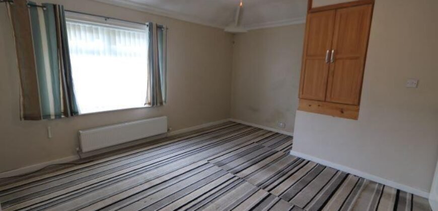 Glastonbury Road, Stretford, M32