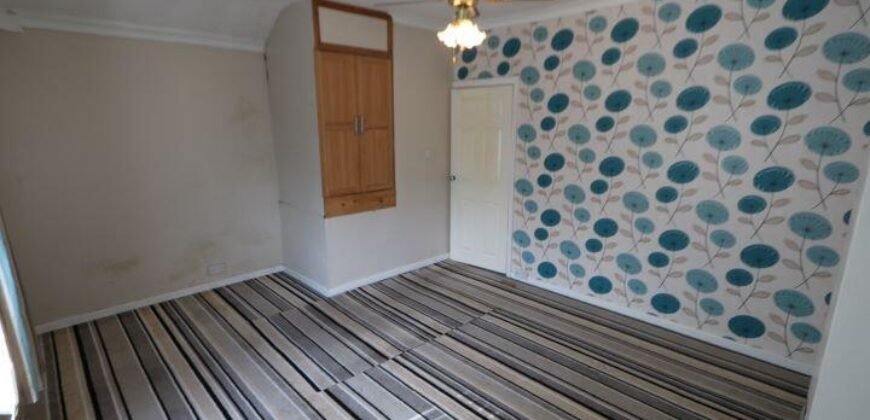 Glastonbury Road, Stretford, M32