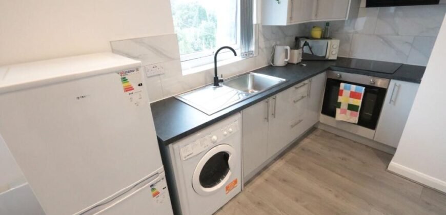 Barlow Moor Road, Chorlton, M21