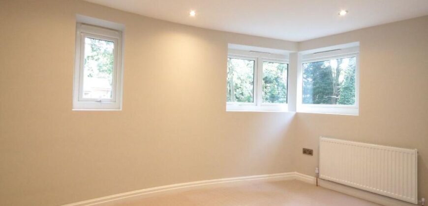 Willaston Close, Chorlton Green, M21