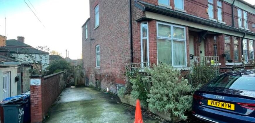 Carrill Grove, Manchester