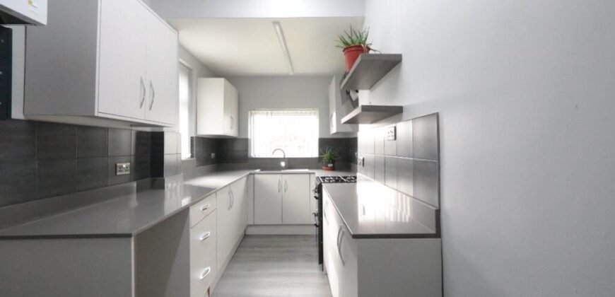 Ravenswood Road, Stretford, M32