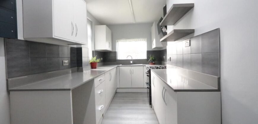 Ravenswood Road, Stretford, M32