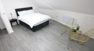 Barlow Moor Road, Chorlton, M21