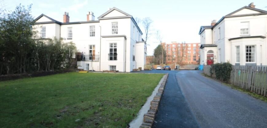 Daisy Bank Road, Victoria Park, M14